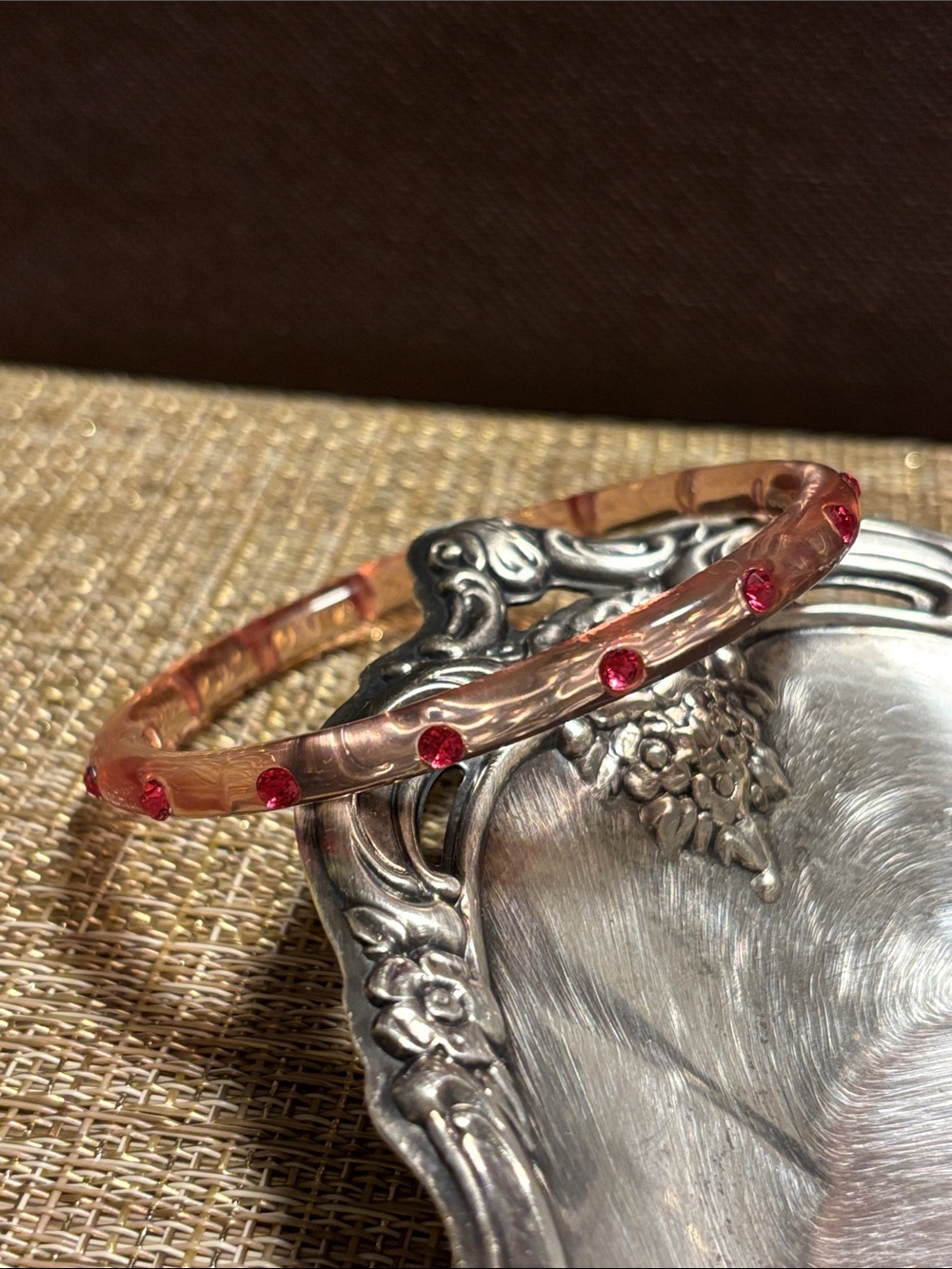 Vintage lucite rhinestone bangle pink